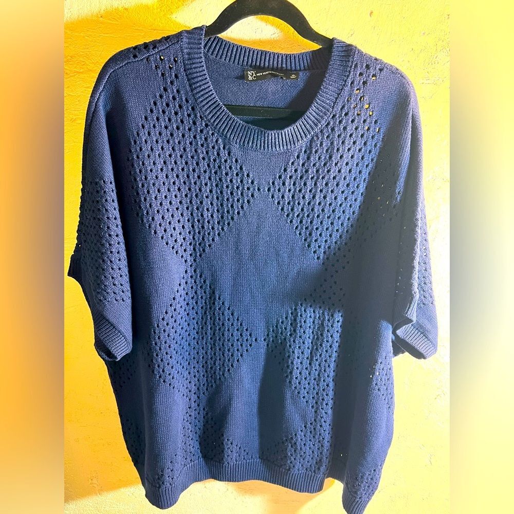 New York & Company Navy Blue Crew Neck Sweater